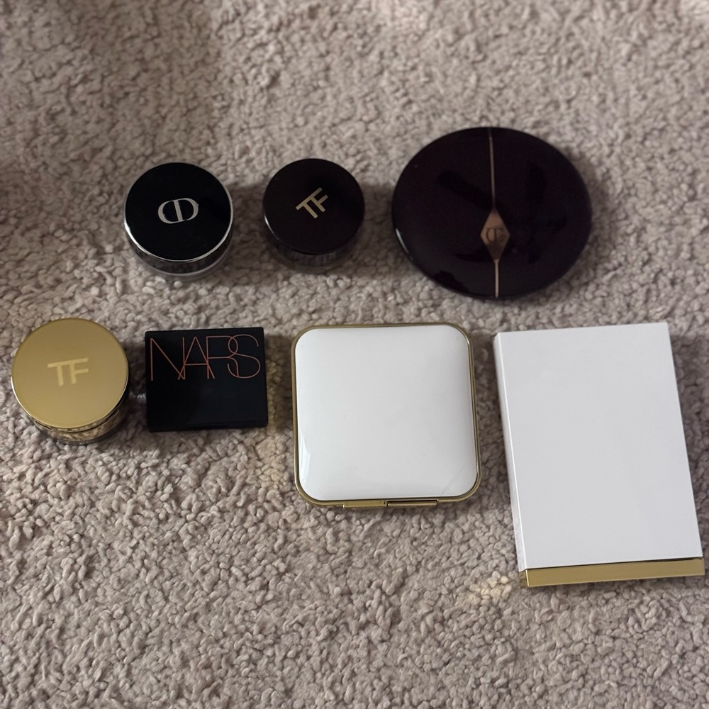 Gently used makeup